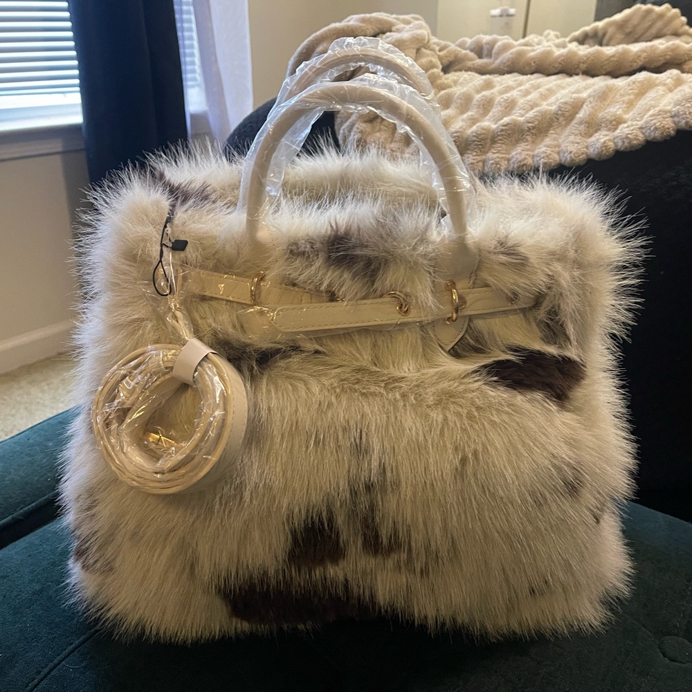 Faux Fur Women's Handbag - White and Brown